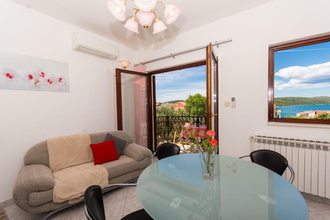 Apartman Mina Trogir Exterior foto