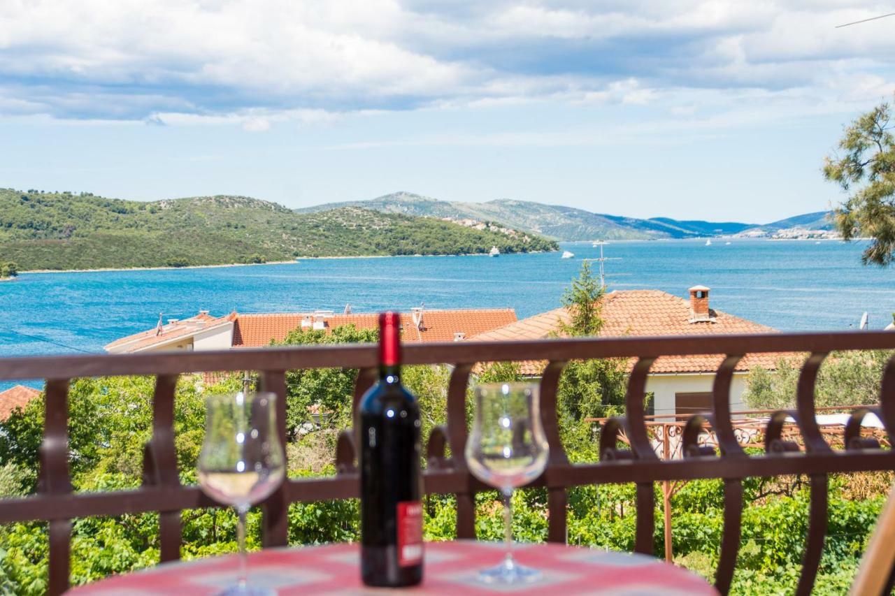 Apartman Mina Trogir Exterior foto